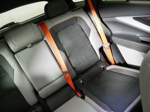 Used 2025 Chevrolet Blazer EV SS w/ Performance Package image 14