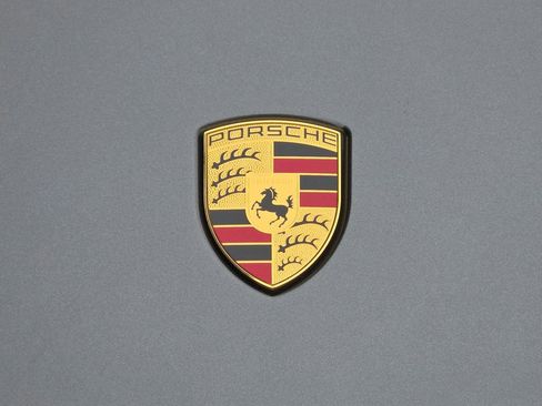 Certified 2024 Porsche Cayenne S image 27