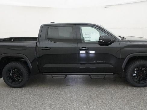 New 2026 Toyota Tundra Limited AWD/4WD image 39