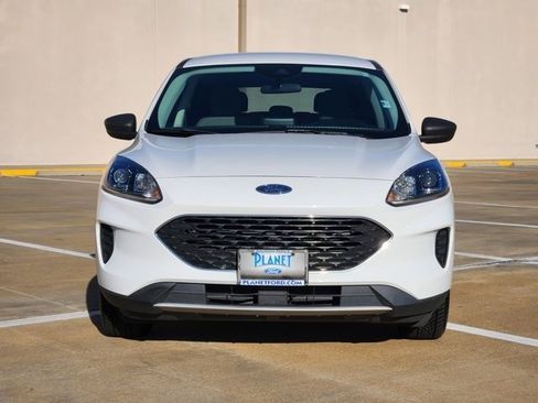 Certified 2022 Ford Escape SE image 2