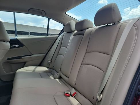Used 2015 Honda Accord EX-L image 27