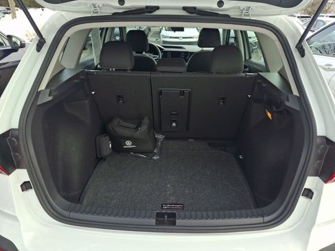 Used 2022 Volkswagen Taos S w/ IQ Drive S Package image 29