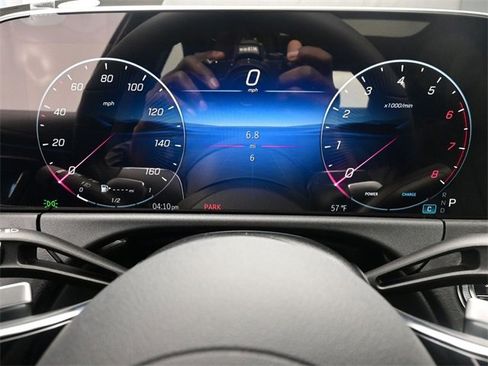 New 2026 Mercedes-Benz E 450 4MATIC Sedan image 10