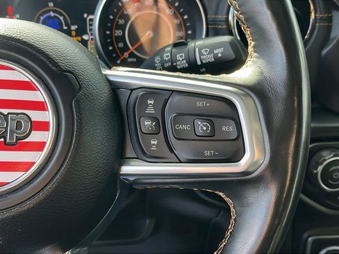 Certified 2022 Jeep Wrangler Unlimited High Altitude image 14