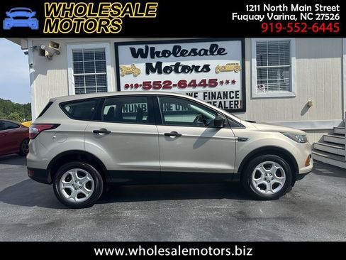 Used 2018 Ford Escape S FWD image 1