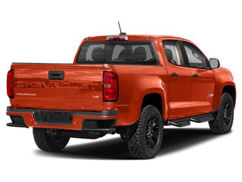 Used 2021 Chevrolet Colorado Z71 RWD image 2
