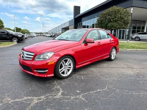 Used 2012 Mercedes-Benz C 300 4MATIC Sedan image 6