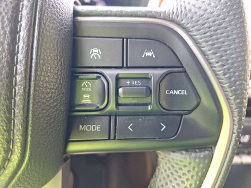 Used 2024 Toyota Tacoma TRD Off-Road AWD/4WD image 21
