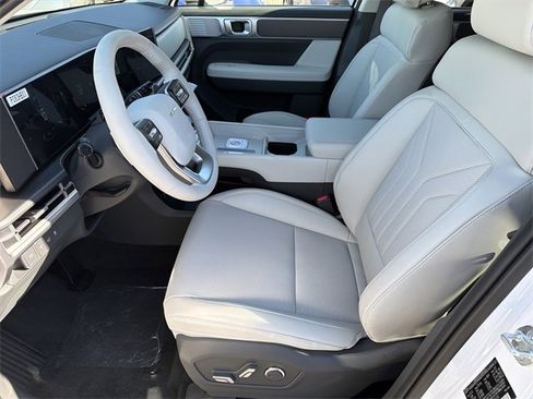 New 2026 Hyundai Santa Fe SEL image 9