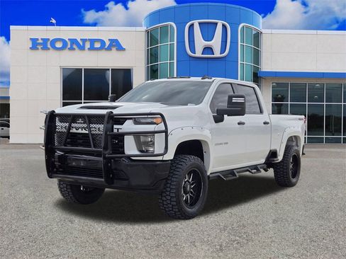 Used 2023 Chevrolet Silverado 2500 Custom w/ Custom Convenience Package image 7