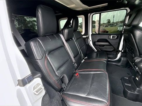 Used 2018 Jeep Wrangler Unlimited Rubicon image 20