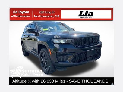 Used 2024 Jeep Grand Cherokee Altitude
