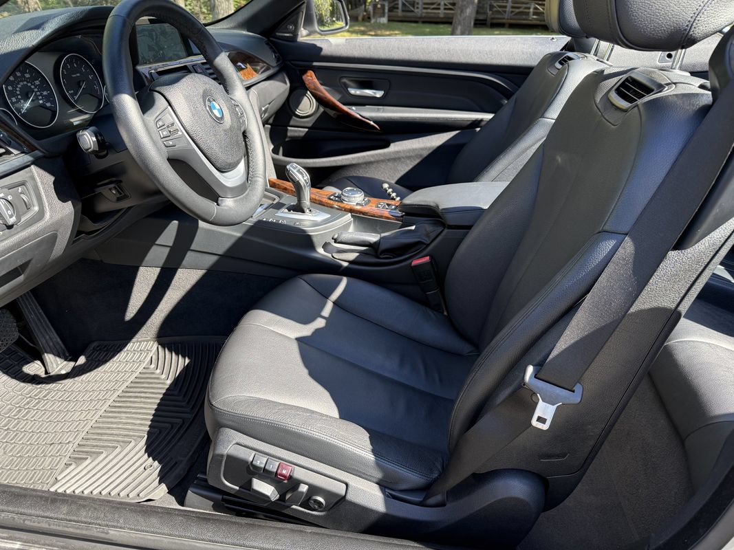 Used 2014 BMW 428i Convertible RWD image 19