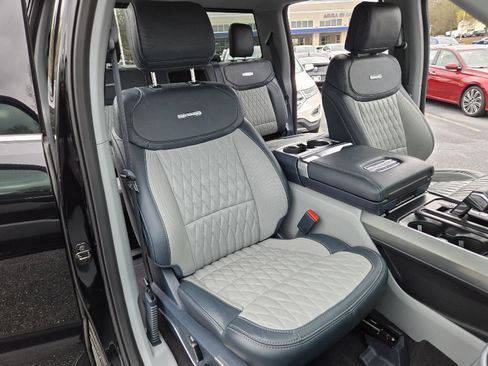 Used 2023 Ford F150 Limited image 31