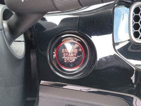 Certified 2023 Honda Civic EX-L image 29