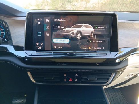 Used 2025 Volkswagen Atlas SE w/ Panoramic Sunroof Package image 20