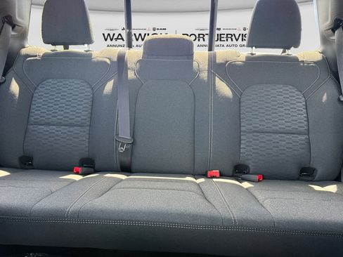 New 2026 RAM 1500 Express AWD/4WD image 16