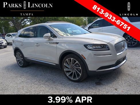 Used 2023 Lincoln Nautilus Reserve w/ Equipment Group 201A image 1