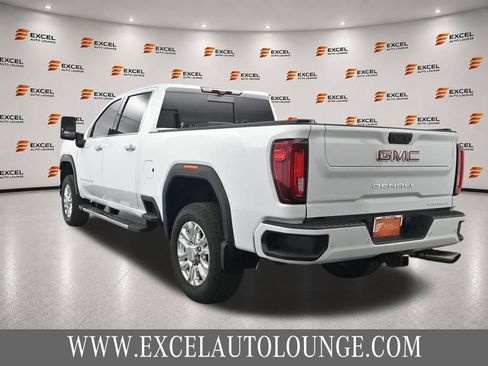 Used 2022 GMC Sierra 2500 Denali w/ Denali Ultimate Package AWD/4WD image 3
