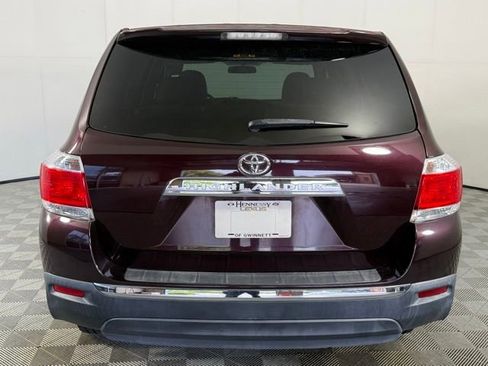 Used 2013 Toyota Highlander FWD image 7