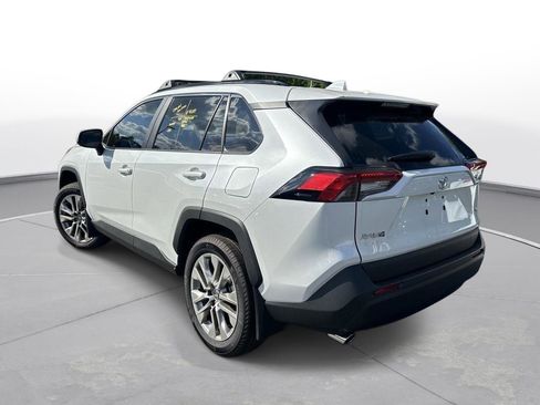 Certified 2025 Toyota RAV4 XLE Premium FWD image 8