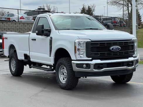 New 2026 Ford F250 XL w/ XL Off-Road Package AWD/4WD image 34