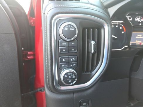 Used 2021 GMC Sierra 1500 SLT w/ SLT Premium Package image 25