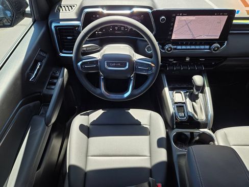 New 2026 GMC Canyon Elevation w/ Convenience Package RWD image 8