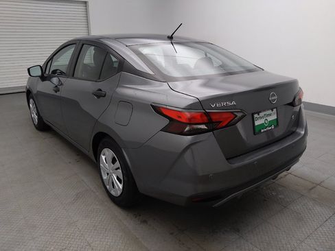 Used 2025 Nissan Versa S FWD image 5