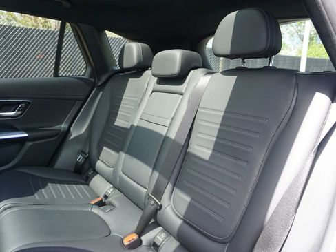 Certified 2023 Mercedes-Benz GLC 300 image 19
