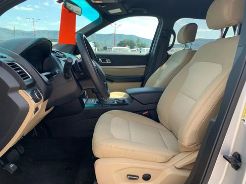 Used 2016 Ford Explorer 4WD image 9