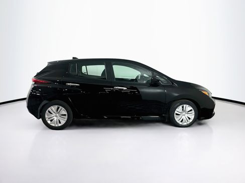 Used 2024 Nissan Leaf S FWD image 10
