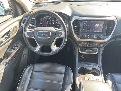 Used 2020 GMC Acadia Denali image 19