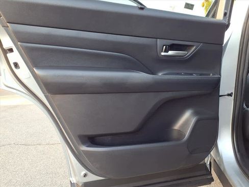 Certified 2025 Toyota Grand Highlander XLE image 20