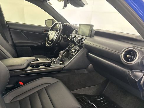 Used 2022 Lexus IS 350 F Sport w/ Accessory Package image 31
