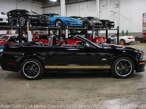 Used 2007 Ford Mustang GT Premium image 9