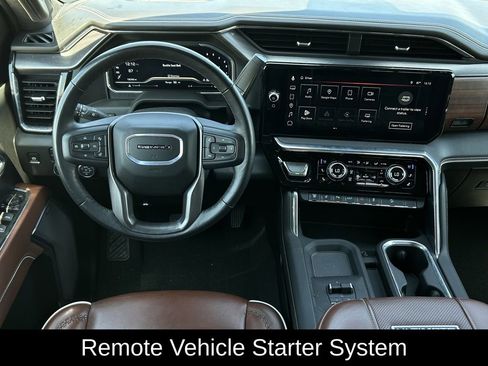 Used 2025 GMC Sierra 2500 Denali Ultimate AWD/4WD image 13