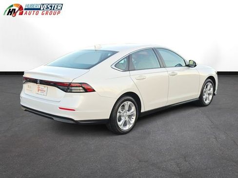 New 2025 Honda Accord LX image 6