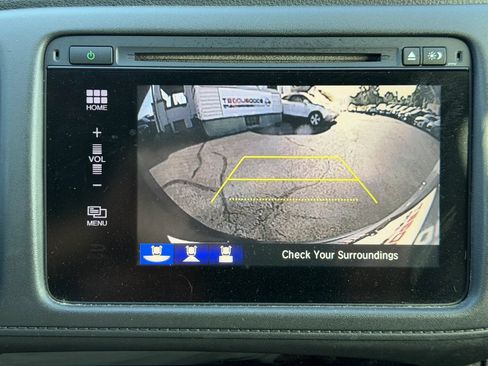 Used 2018 Honda HR-V EX image 44