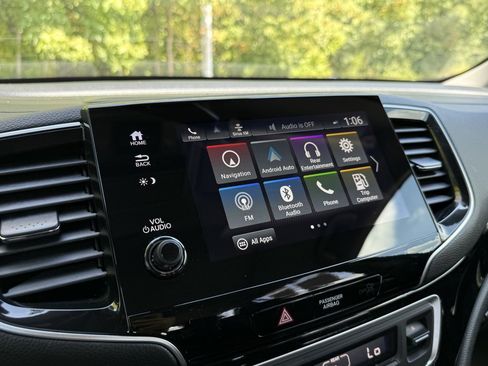 Used 2021 Honda Pilot Touring image 32