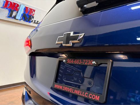 Used 2022 Chevrolet Equinox RS w/ Infotainment Package FWD image 50
