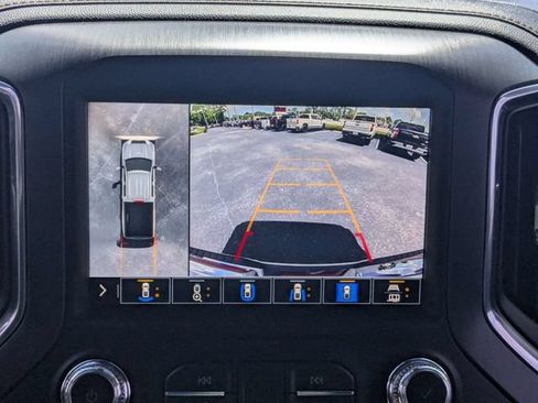 Used 2022 GMC Sierra 2500 AT4 w/ AT4 Premium Plus Package AWD/4WD image 22