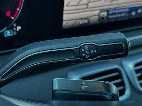 New 2025 Mercedes-Benz GLE 580 4MATIC image 22