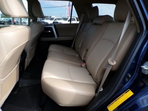 Used 2016 Toyota 4Runner Limited image 9