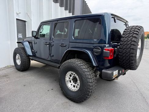 Used 2024 Jeep Wrangler Unlimited Rubicon 392 AWD/4WD image 8