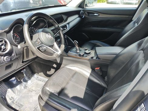 Used 2018 Alfa Romeo Stelvio Ti image 22