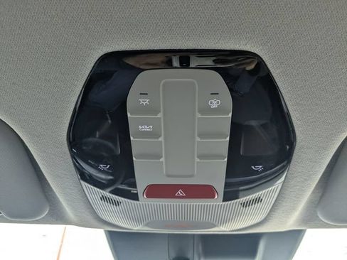 Certified 2025 Kia K4 FWD image 22