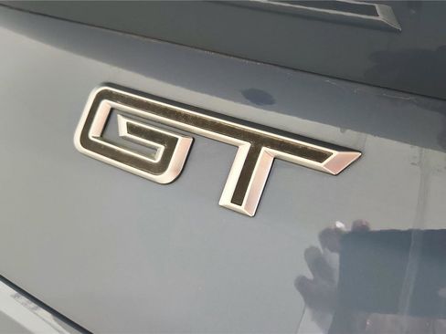 Used 2025 Ford Mustang GT RWD image 17