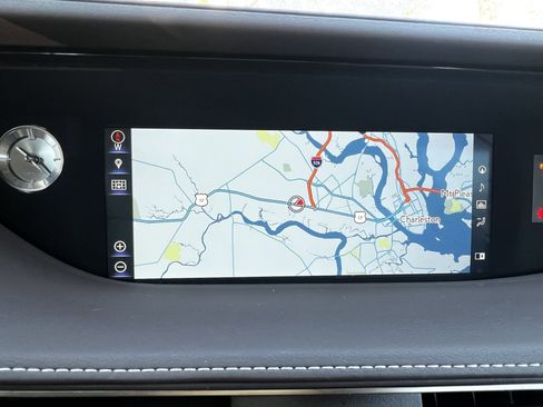 Used 2020 Lexus LS 500 w/ Interior Upgrade Package image 23