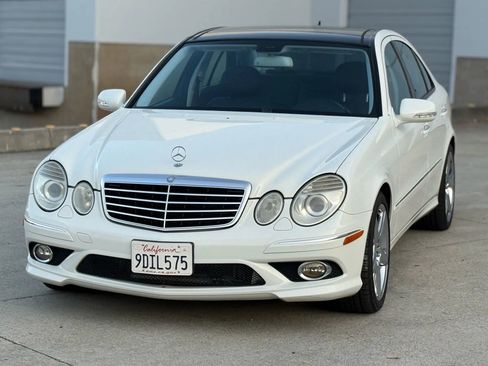 Used 2009 Mercedes-Benz E 350 Sedan image 7